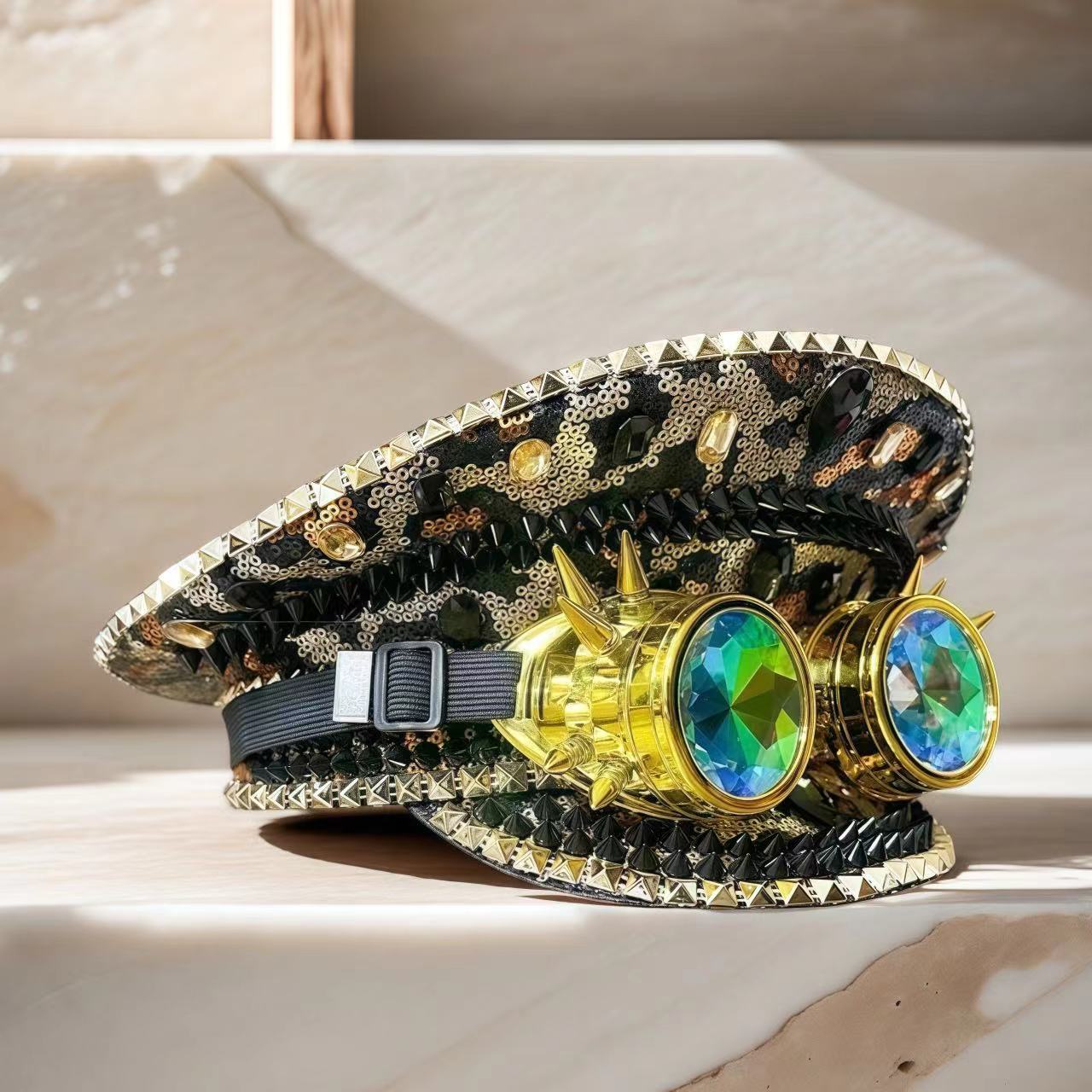 Topi Kapten Steampunk HongLuan - Campfire Cooking In Another World With My Absurd Skill ulasan dan harga